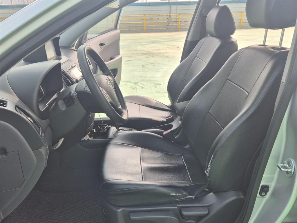 HYUNDAI i30 - Vista 6