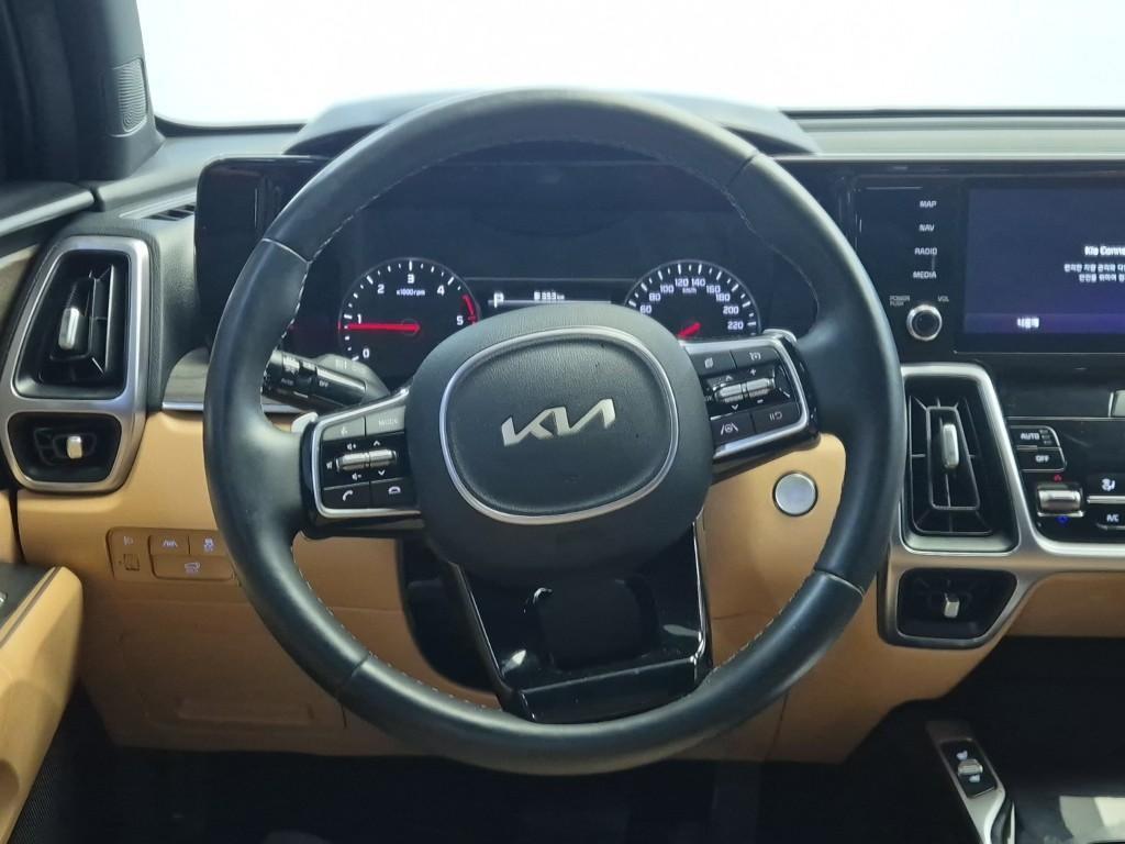 KIA Sorento - Vista 9