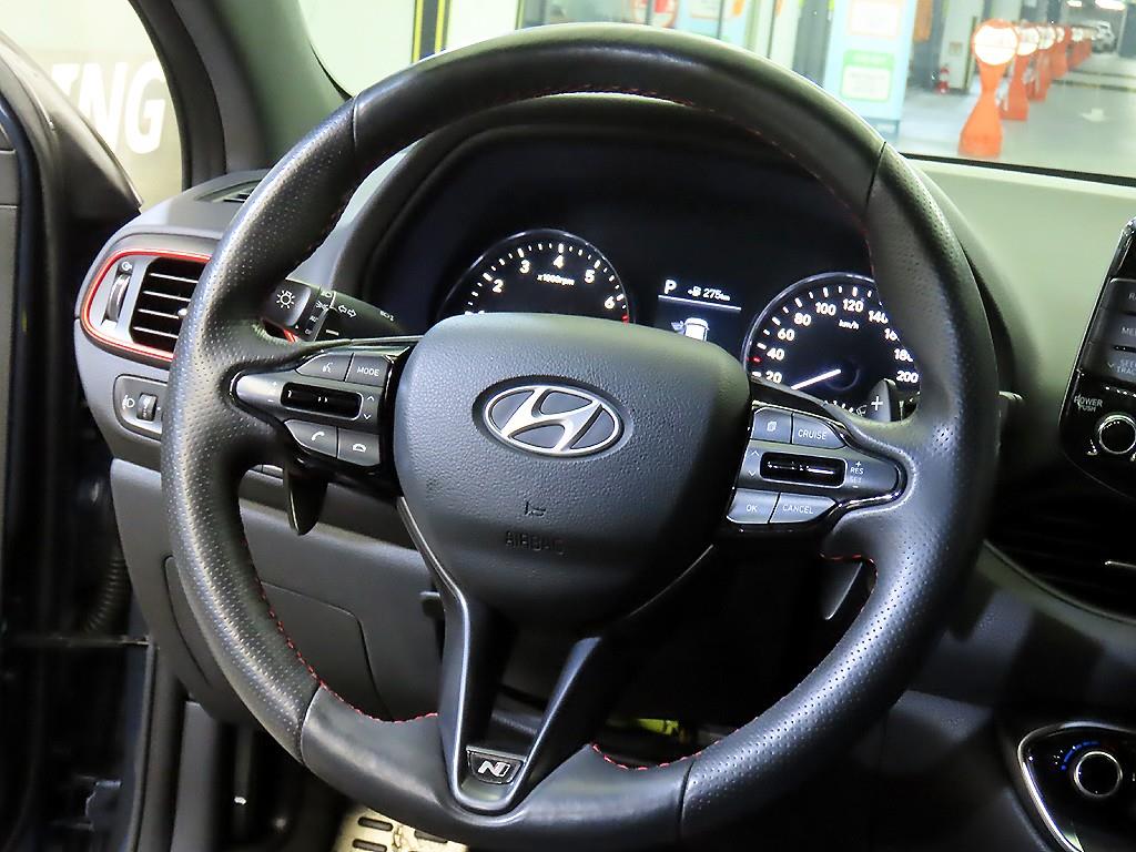 HYUNDAI i30 - Vista 8