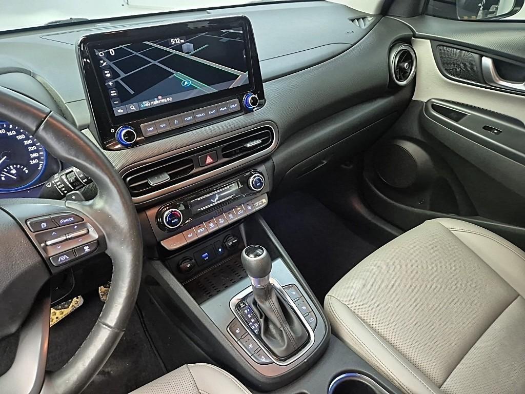 HYUNDAI Kona - Vista 10