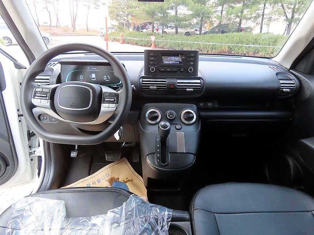 HYUNDAI Casper - Vista 7