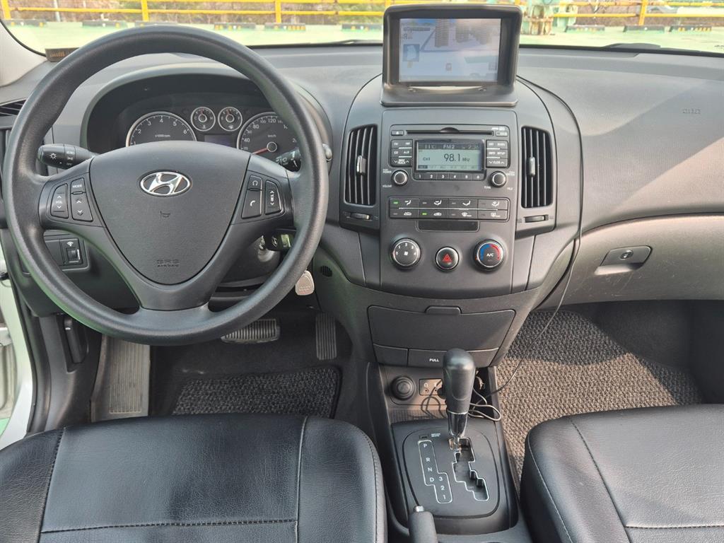 HYUNDAI i30 2009 Plateado - Importación desde Corea - HF Imports Iquique - Foto 16