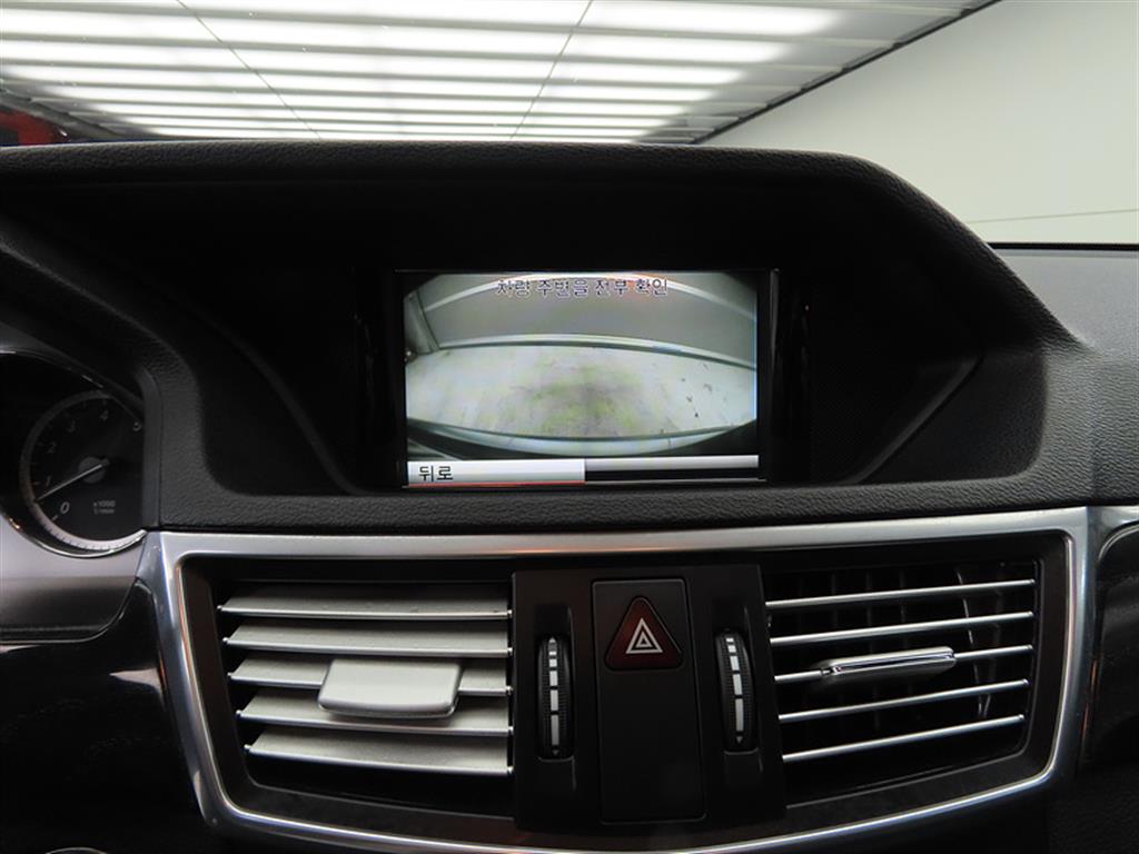 Mercedes Benz E class 2013 Gris - Importación desde Corea - HF Imports Iquique - Foto 14