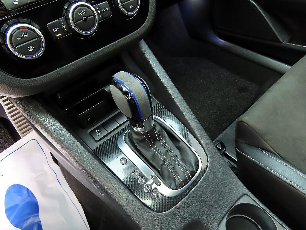 Volkswagen Scirocco - Vista 10