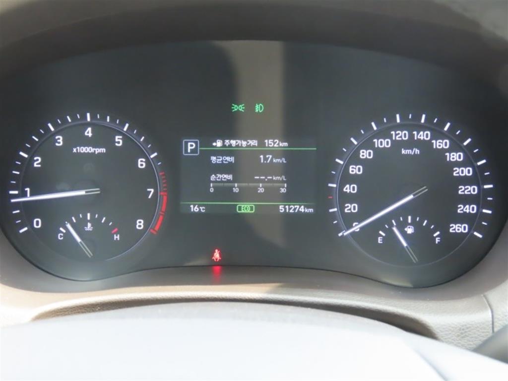 Genesis G80 - Vista 9