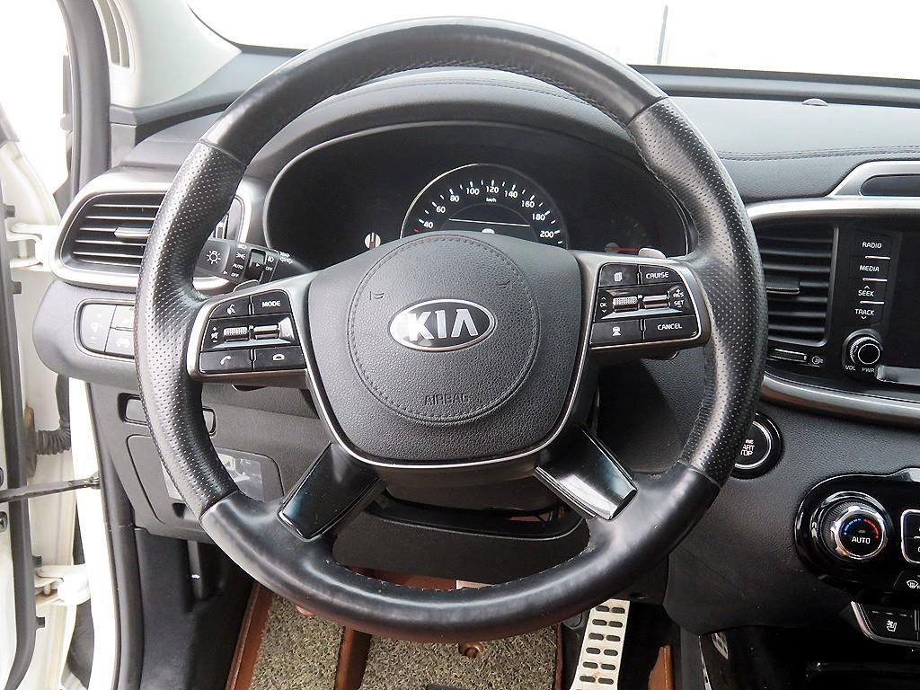 KIA Sorento - Vista 10