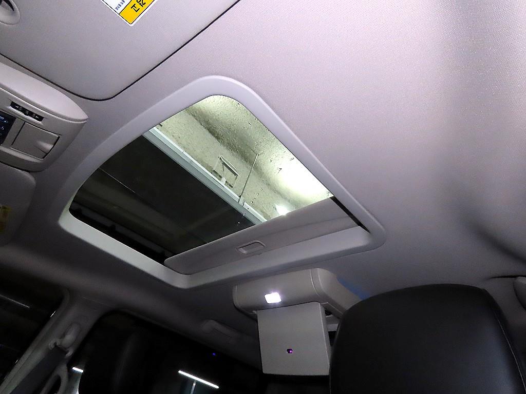 Chrysler Voyager 2016 Negro - Importación desde Corea - HF Imports Iquique - Foto 15