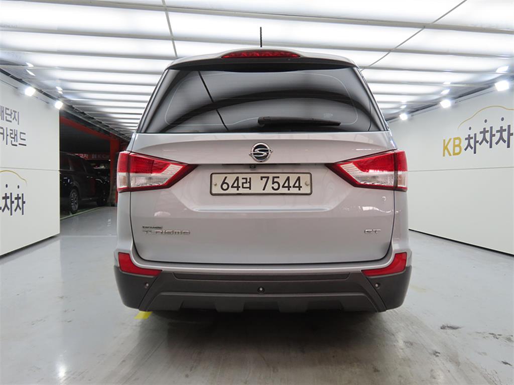 Ssangyong Korando - Vista 3