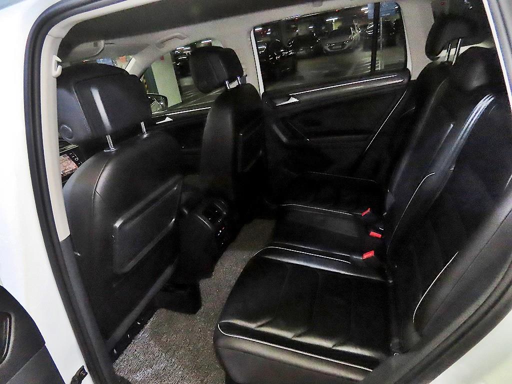Volkswagen Tiguan - Vista 7