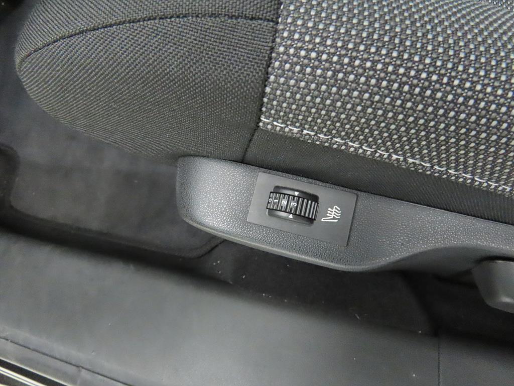 Citroen C4 2018 Negro - Importación desde Corea - HF Imports Iquique - Foto 17