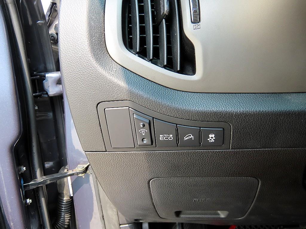 KIA Sportage - Vista 11