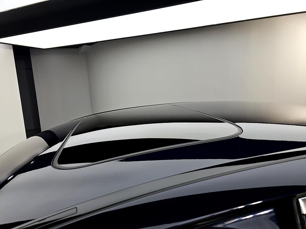 Mercedes Benz E class - Vista 12