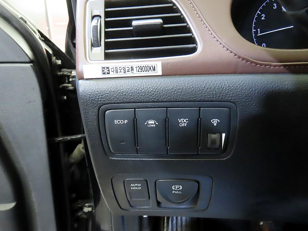 HYUNDAI Genesis 2012 Negro - Importación desde Corea - HF Imports Iquique - Foto 18