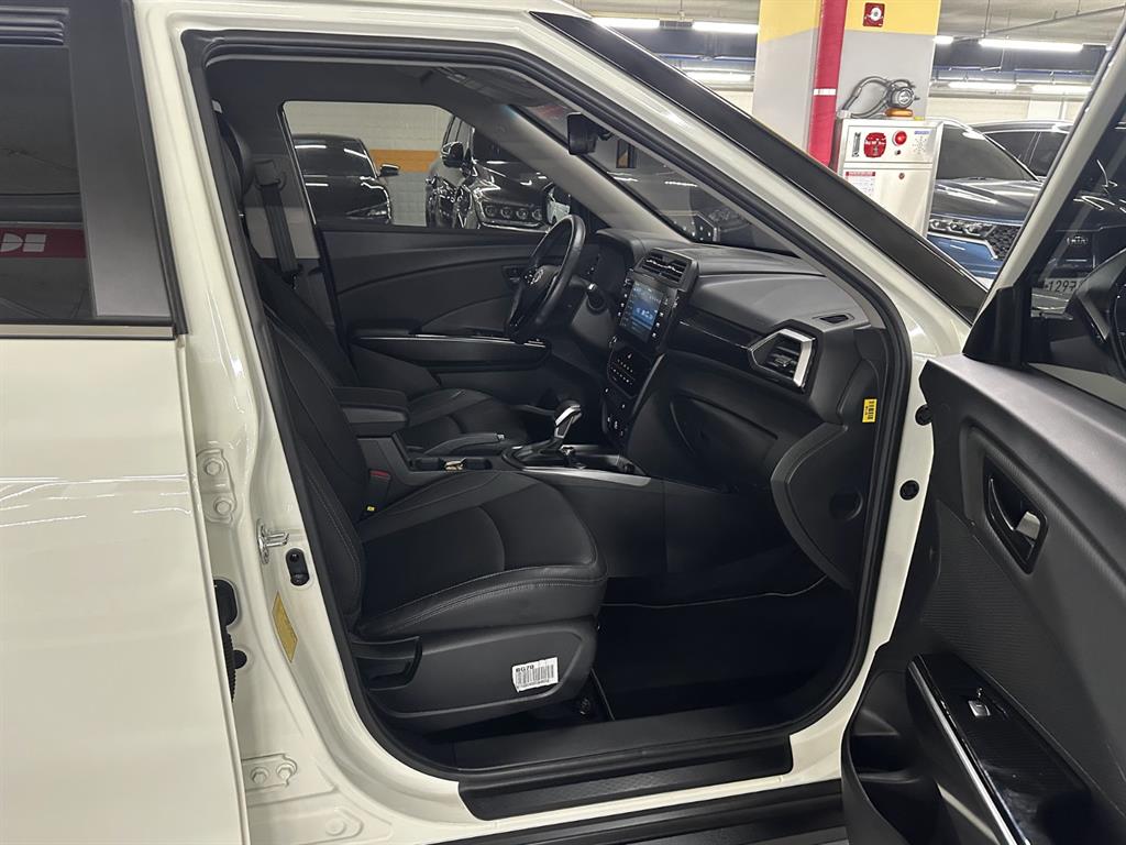 Ssangyong Tivoli 2024 Blanco - Importación desde Corea - HF Imports Iquique - Foto 14