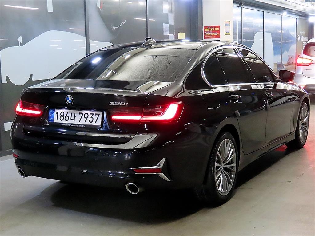 BMW 3 series - Vista 4