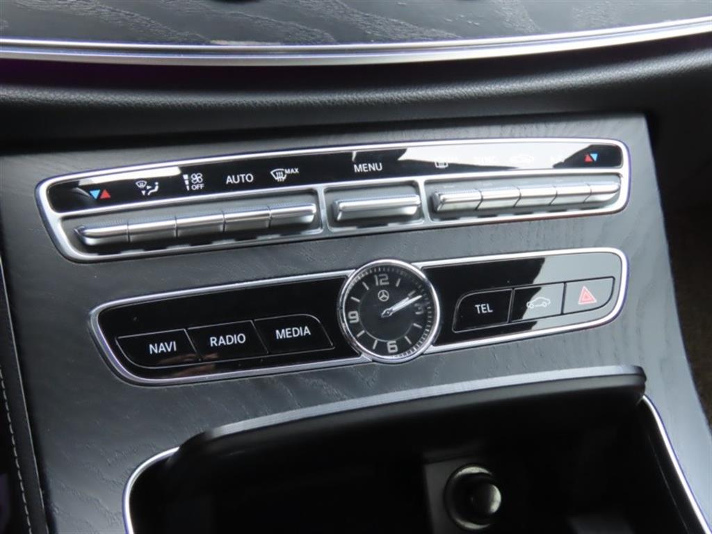 Mercedes Benz E class 2018 - Importación desde Corea - HF Imports Iquique - Foto 8