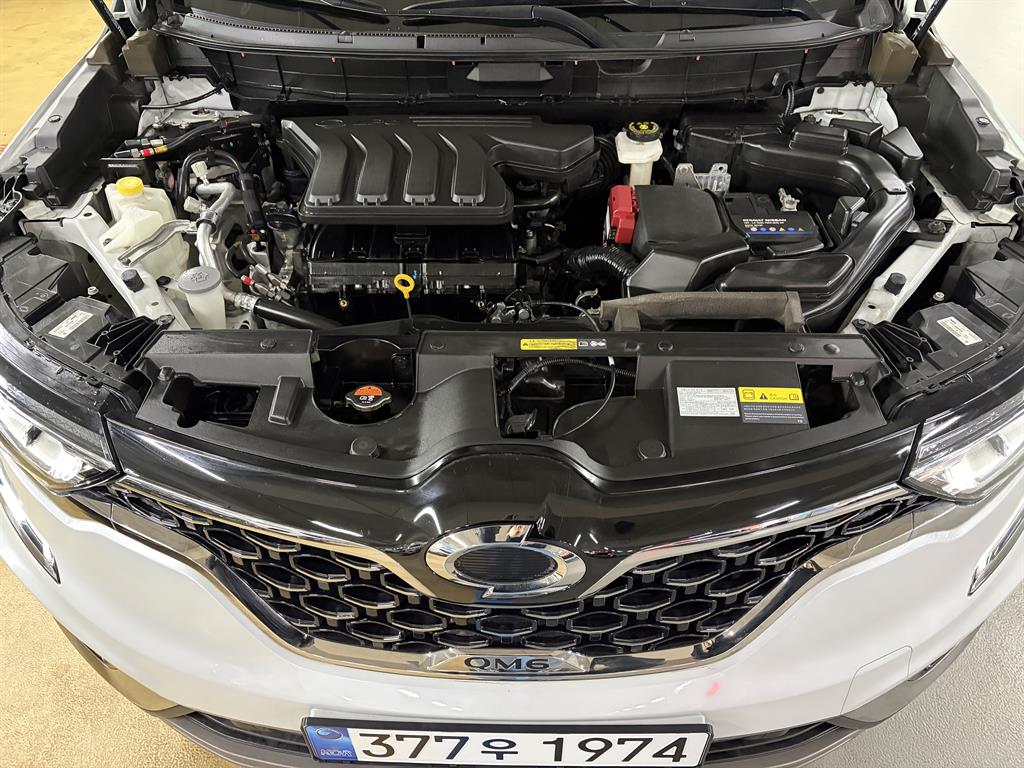 SAMSUNG QM6 - Vista 9