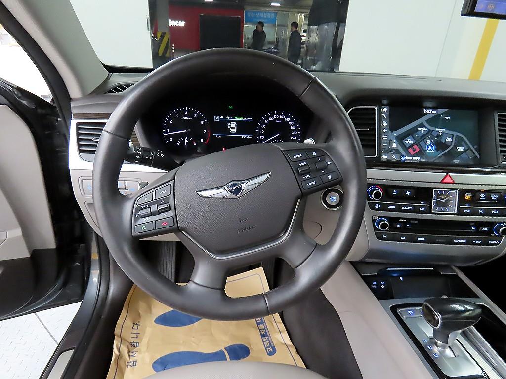 Genesis G80 - Vista 9