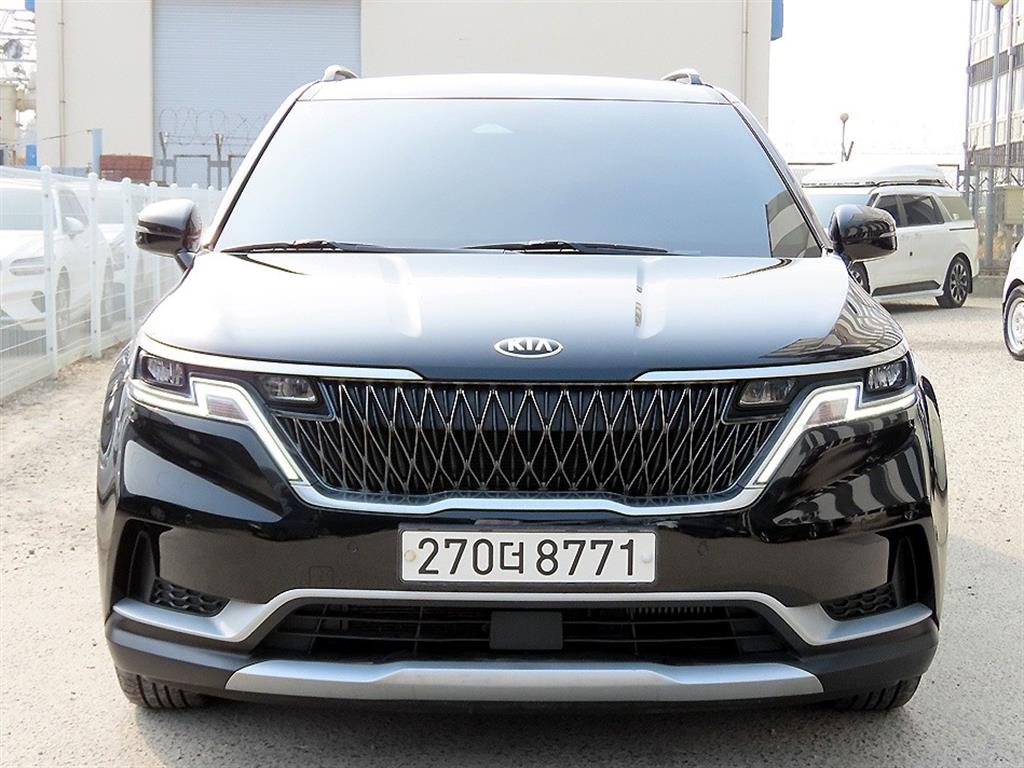 KIA Carnival 2021 Negro - Importación desde Corea - HF Imports Iquique - Foto 1