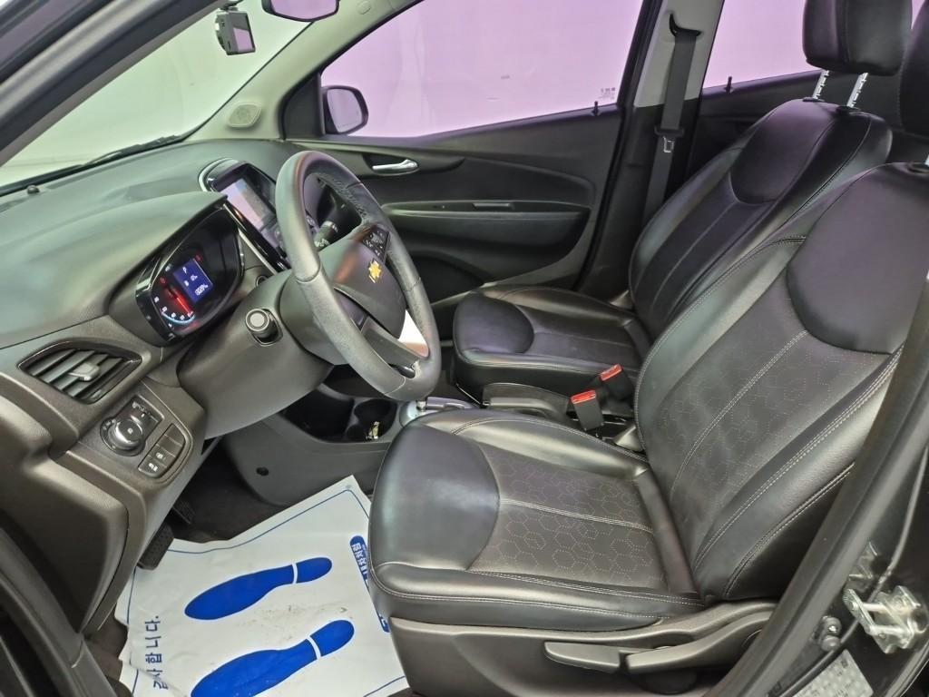 Chevrolet Spark - Vista 11