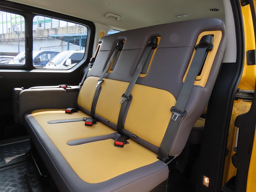 HYUNDAI Staria - Vista 8