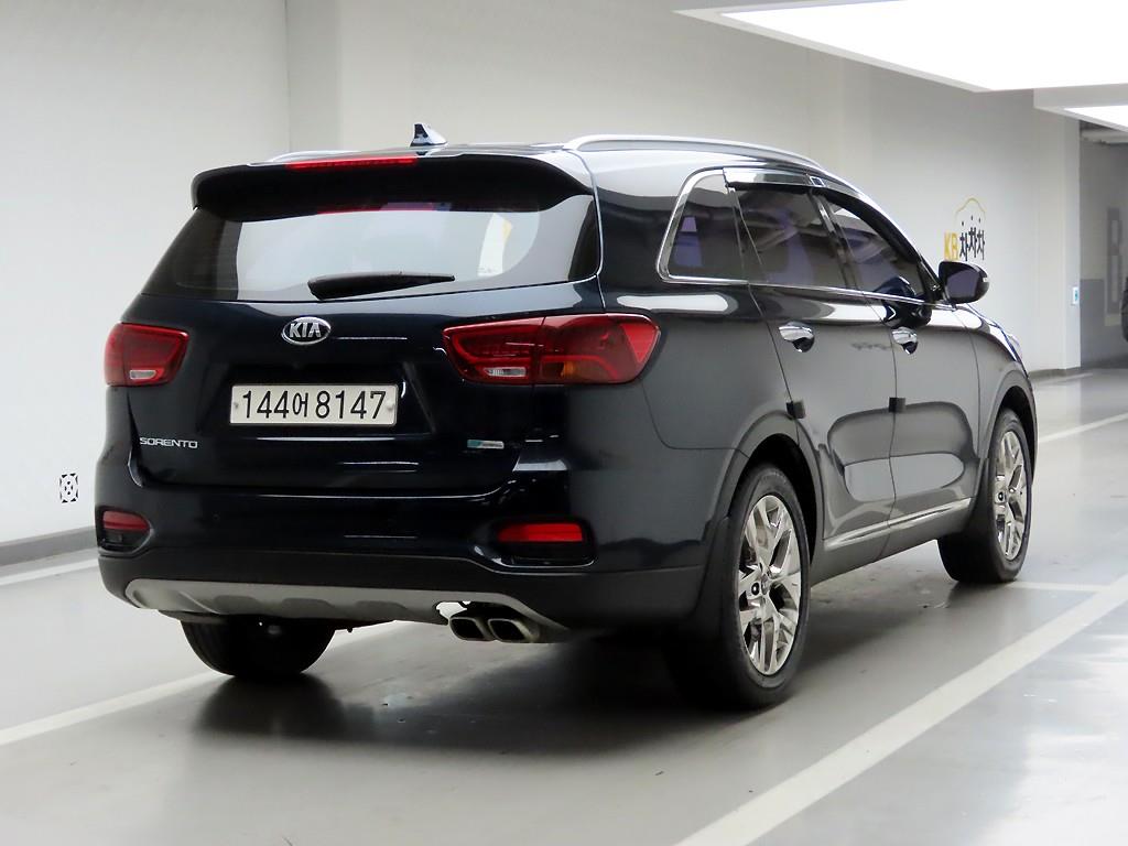 KIA Sorento - Vista 4