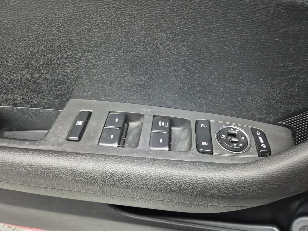 HYUNDAI Sonata - Vista 7