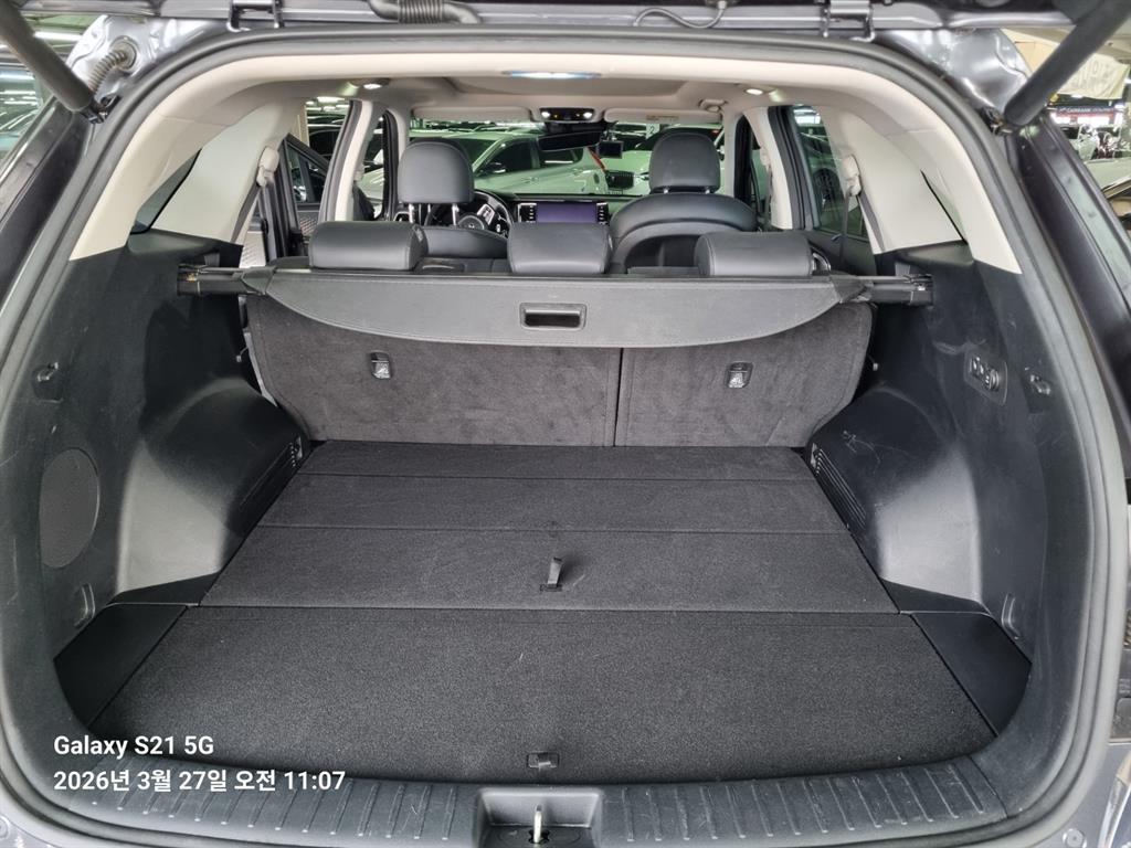 KIA Sorento - Vista 12