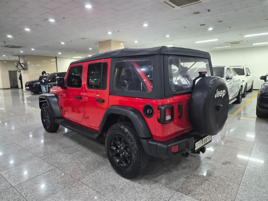 Jeep Wrangler - Vista 3