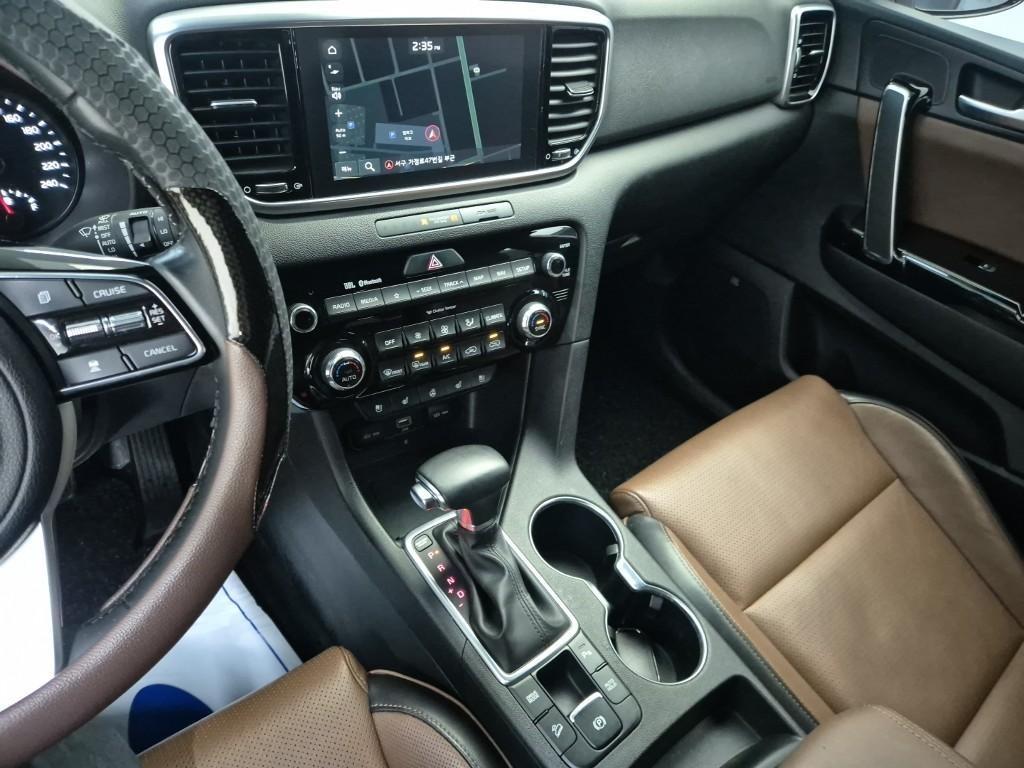 KIA Sportage - Vista 10