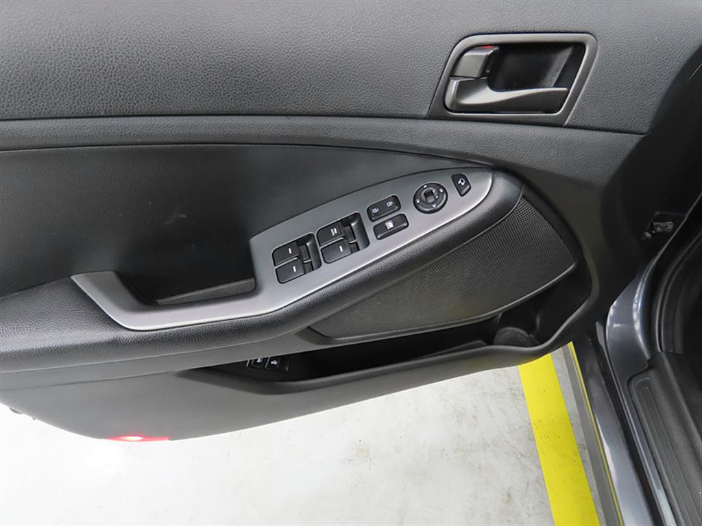 KIA K5 2015 Gris - Importación desde Corea - HF Imports Iquique - Foto 13