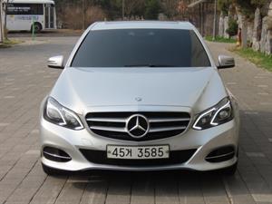 Mercedes Benz E class - Vista 2