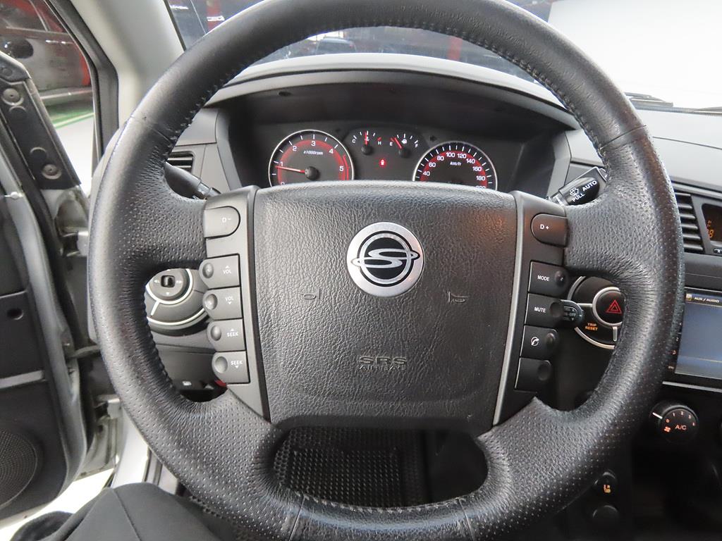 Ssangyong Korando - Vista 8