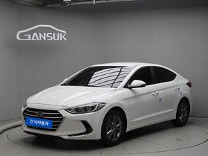 HYUNDAI Avante - Vista 4