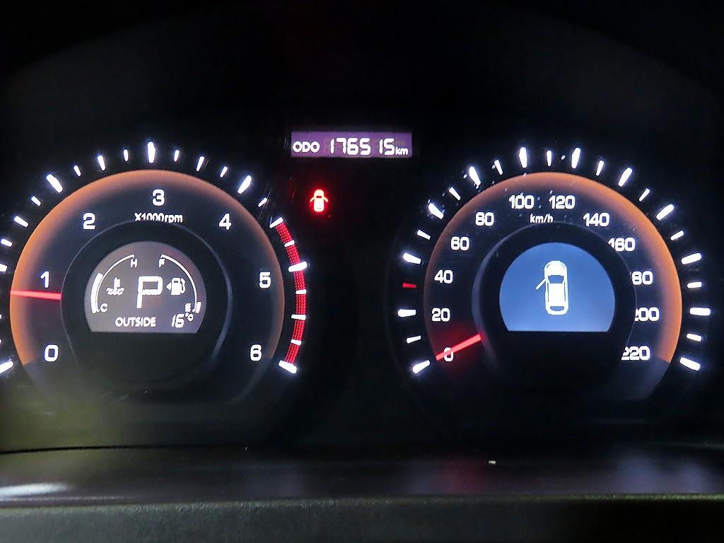 Ssangyong Korando - Vista 9