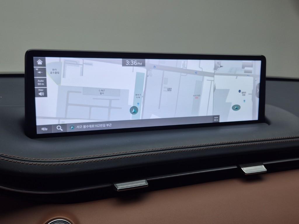 Genesis GV70 2023 Blanco - Importación desde Corea - HF Imports Iquique - Foto 14