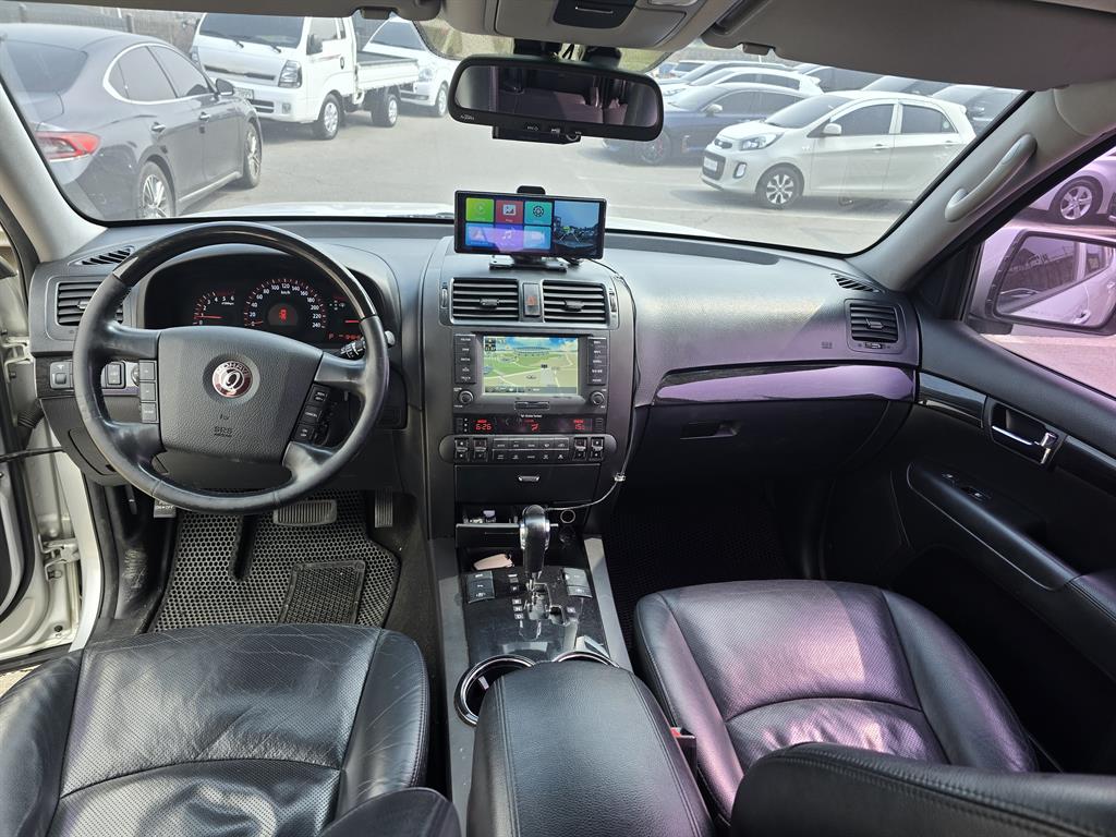 KIA Mohave - Vista 10