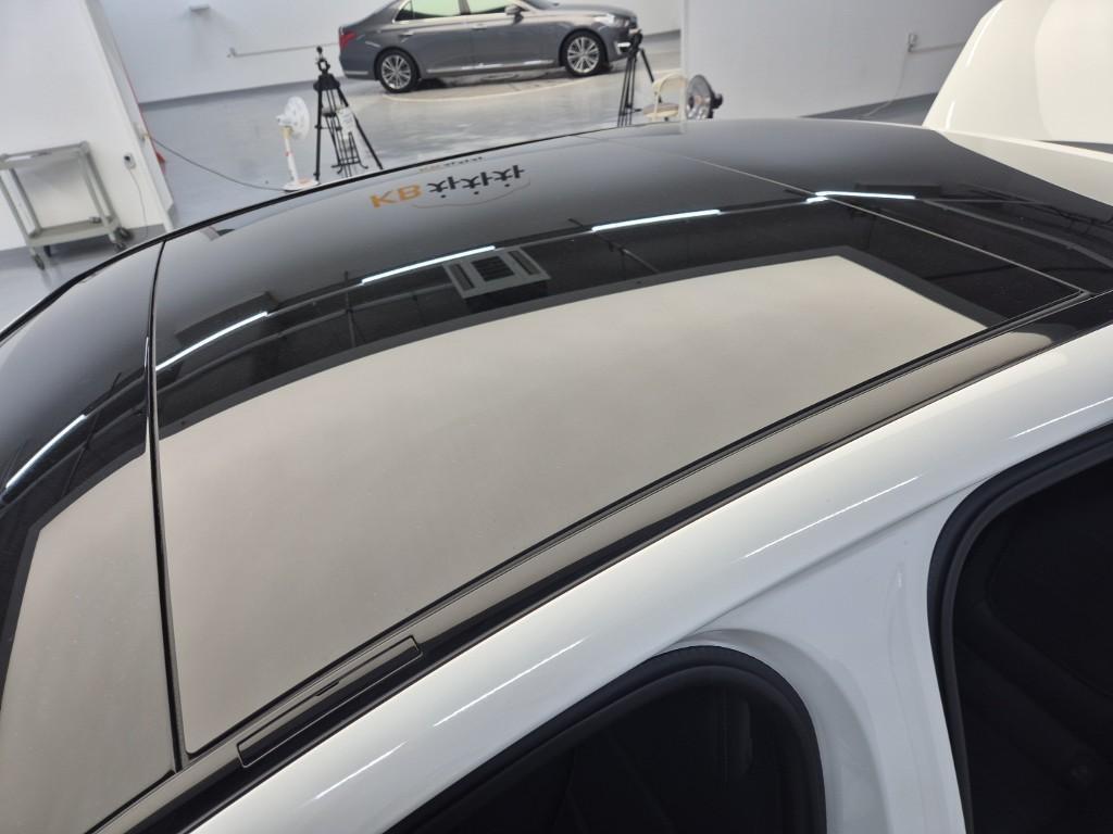 Mercedes Benz C Class 2022 Blanco - Importación desde Corea - HF Imports Iquique - Foto 13