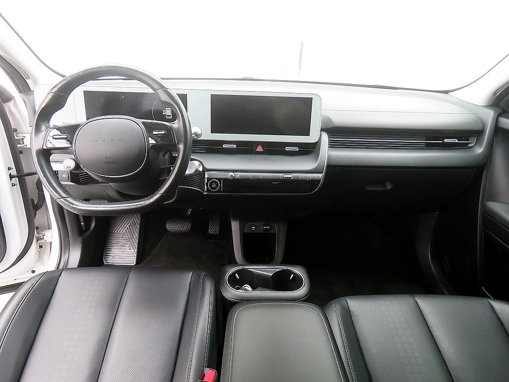 HYUNDAI Ioniq 5 - Vista 9