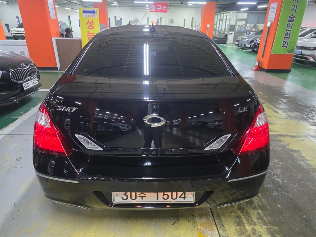 SAMSUNG SM7 - Vista 4