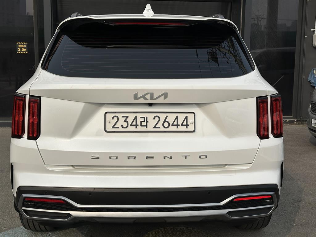 KIA Sorento - Vista 4