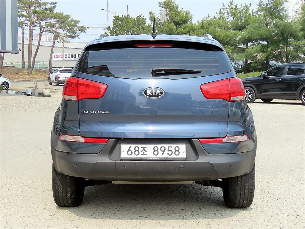 KIA Sportage - Vista 4