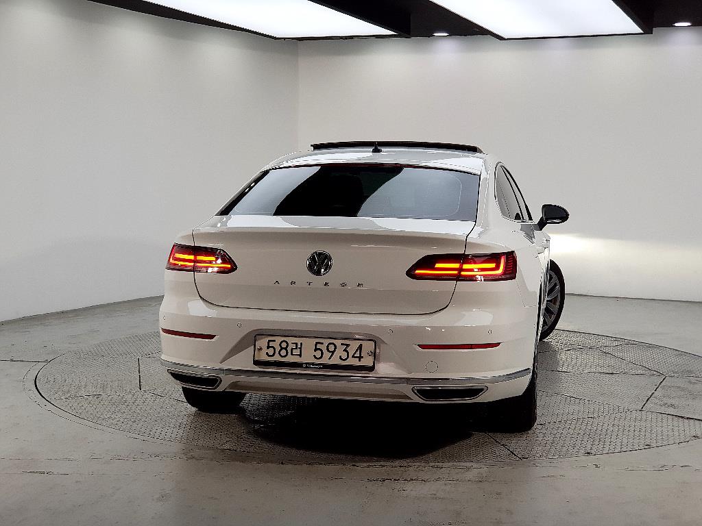 Volkswagen Arteon - Vista 3
