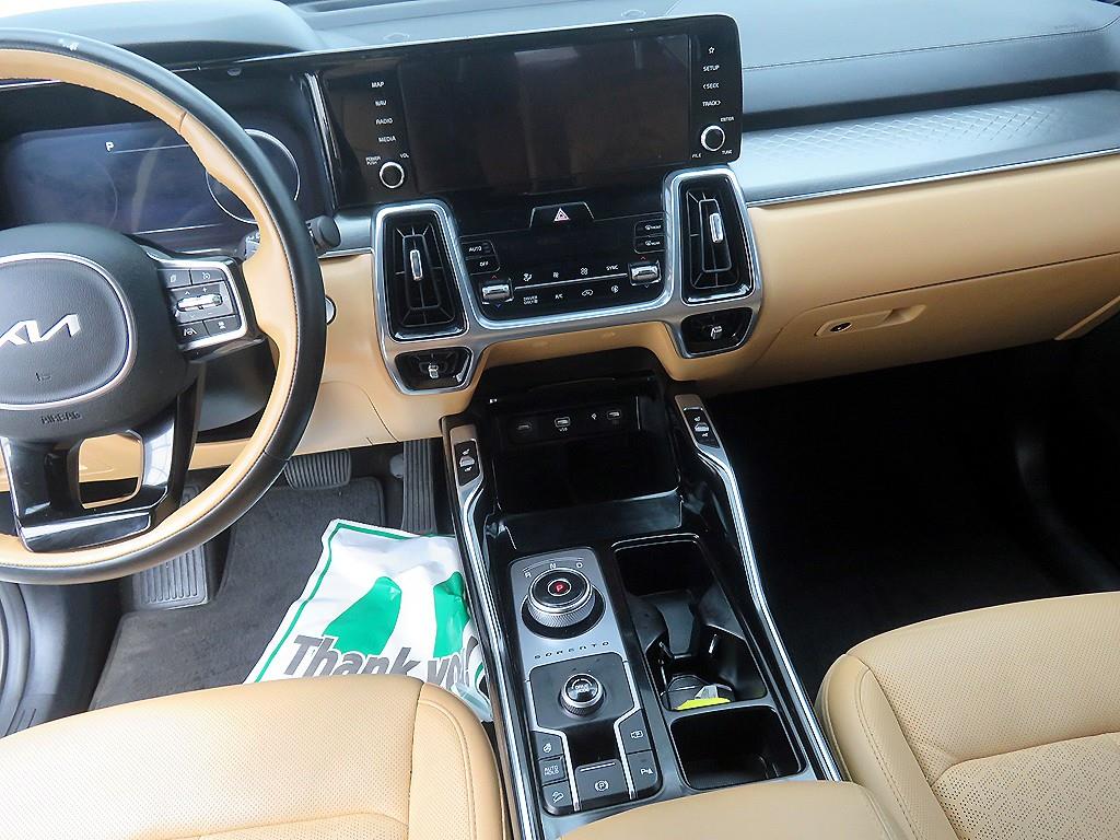 KIA Sorento - Vista 11