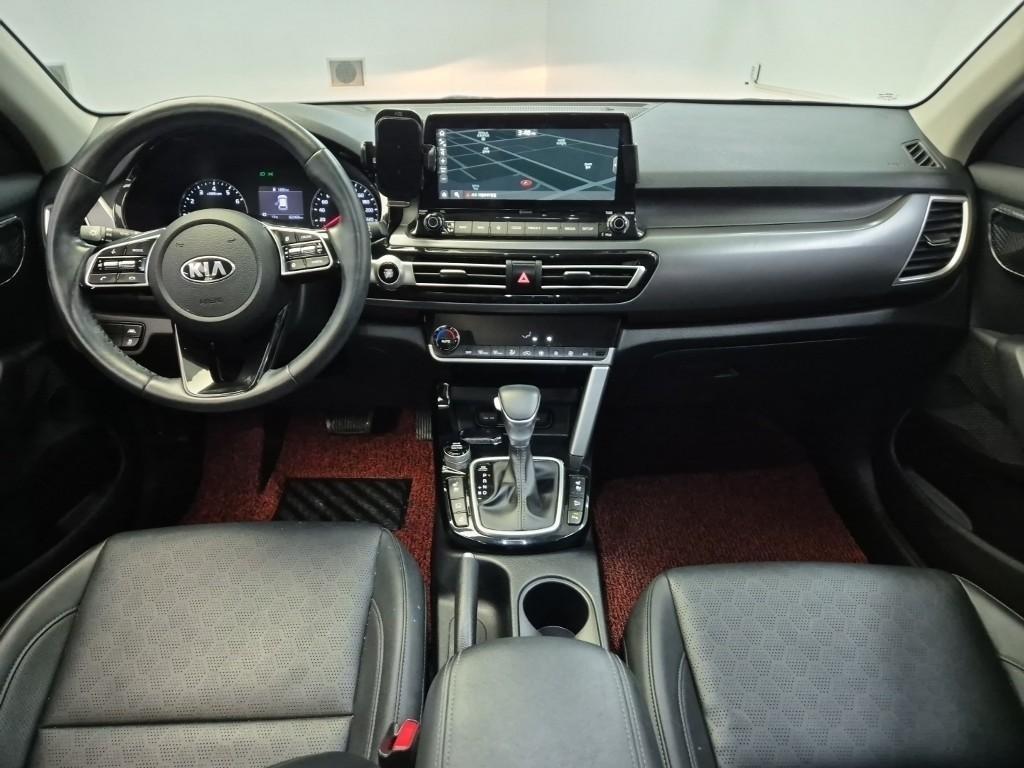 KIA Seltos - Vista 7