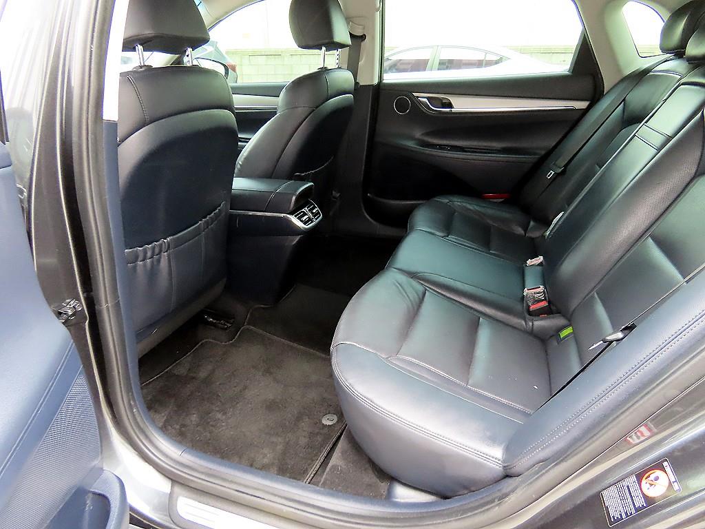 HYUNDAI Grandeur - Vista 6