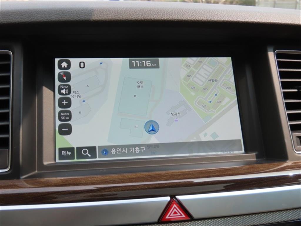 Genesis G80 2017 Blanco - Importación desde Corea - HF Imports Iquique - Foto 8