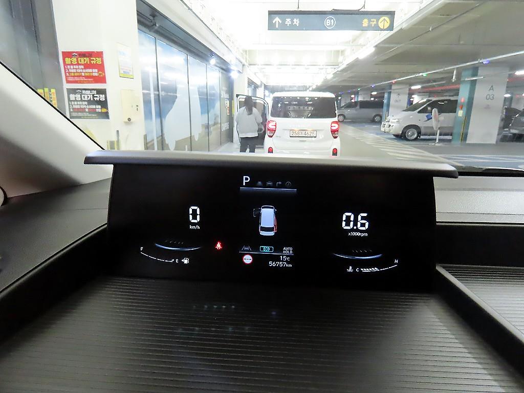 HYUNDAI Staria - Vista 9