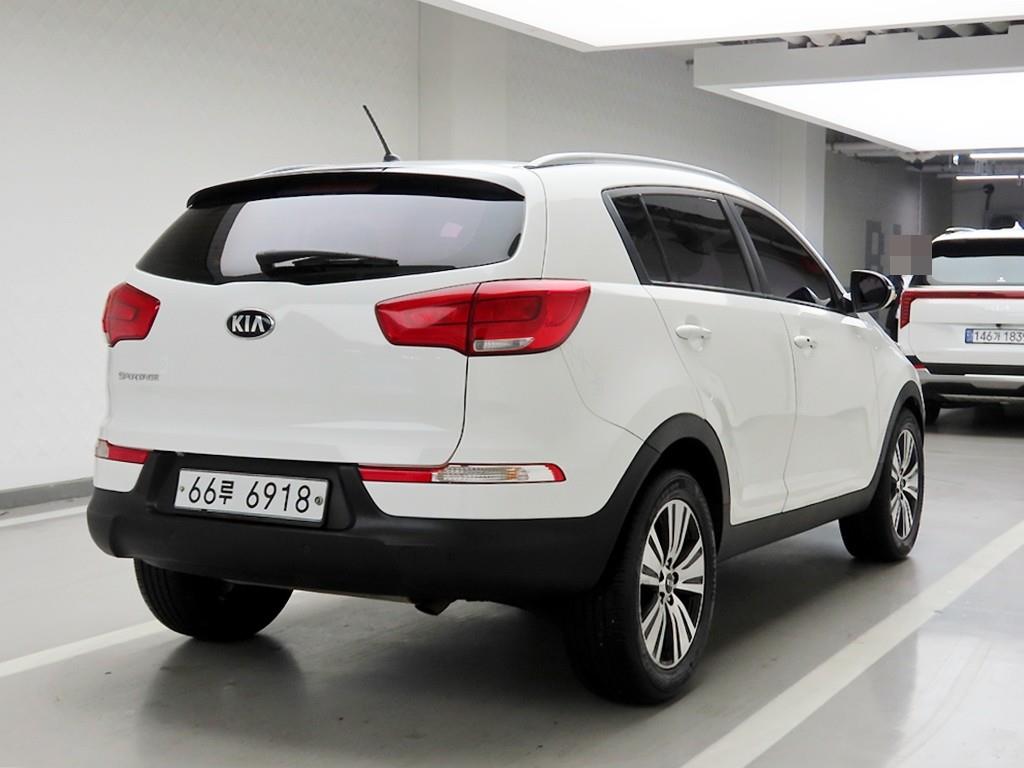 KIA Sportage - Vista 4