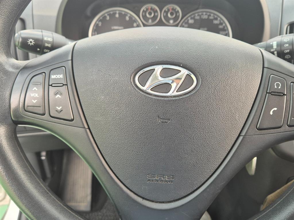 HYUNDAI i30 - Vista 11